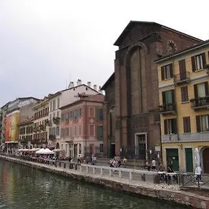 With Wonderful Navigli District View Appartamento Milano